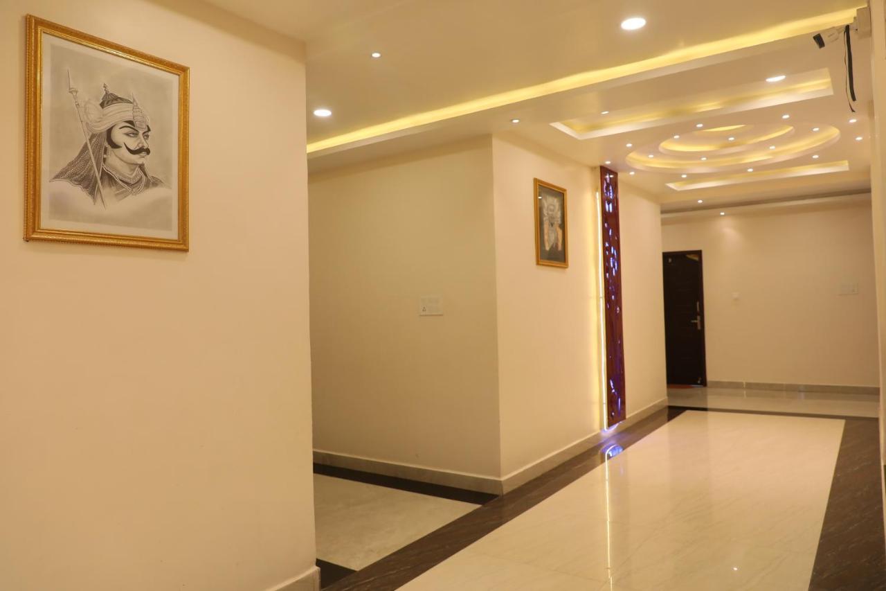 Hotel Shri Siddhivinayak Bina-Etawa Exterior photo