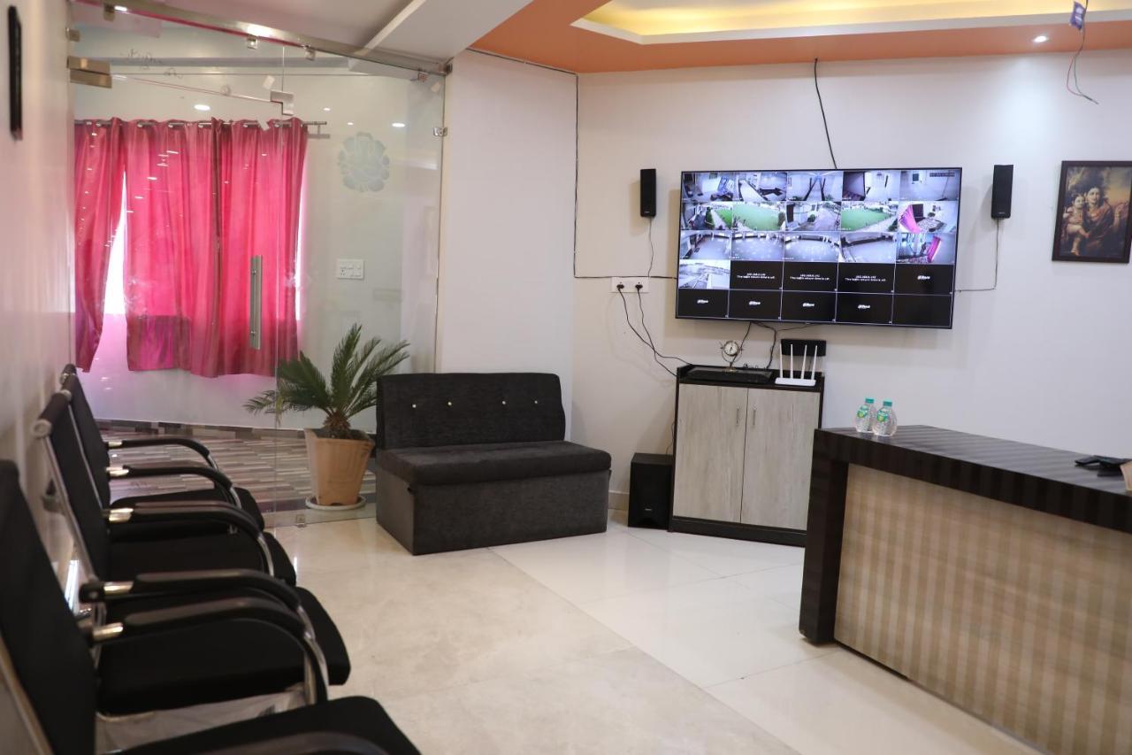 Hotel Shri Siddhivinayak Bina-Etawa Exterior photo